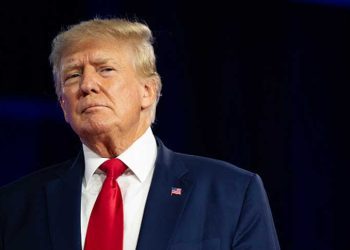 川普將控告FBI非法搜查 美議員揭幕後主角驚人信息