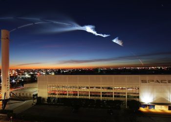 馬斯克暢想火星建城20年計劃