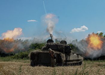 傳俄醞釀罷戰 烏反攻畫面曝光 揭密俄軍基地「神秘爆炸」 將領曝戰爭結束時間