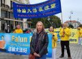 數據分析師被華沙反迫害遊行震撼 主動加入反迫害隊伍