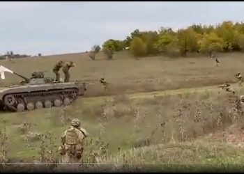 網曝俄羅斯士兵投降標準流程 預約避免排隊（視頻）