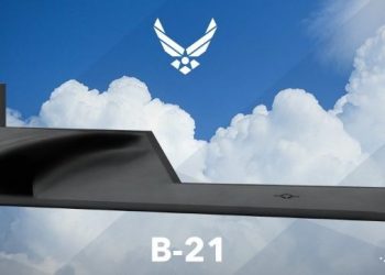 阻中共擴張 美展示新型B-21隱形機
