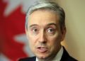 加拿大擬收緊外國投資 主要針對中資企業