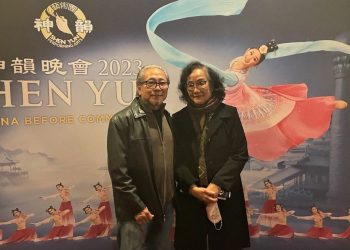 看到更精彩中國文化 印尼夫婦讚賞神韻迴歸傳統