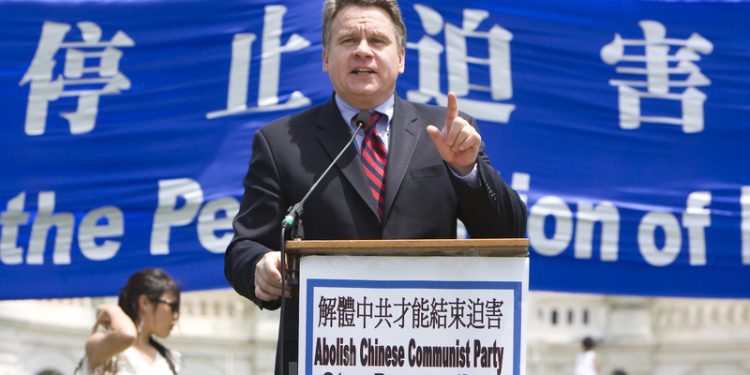 中共海外升級打壓法輪功 美國會議員籲制裁