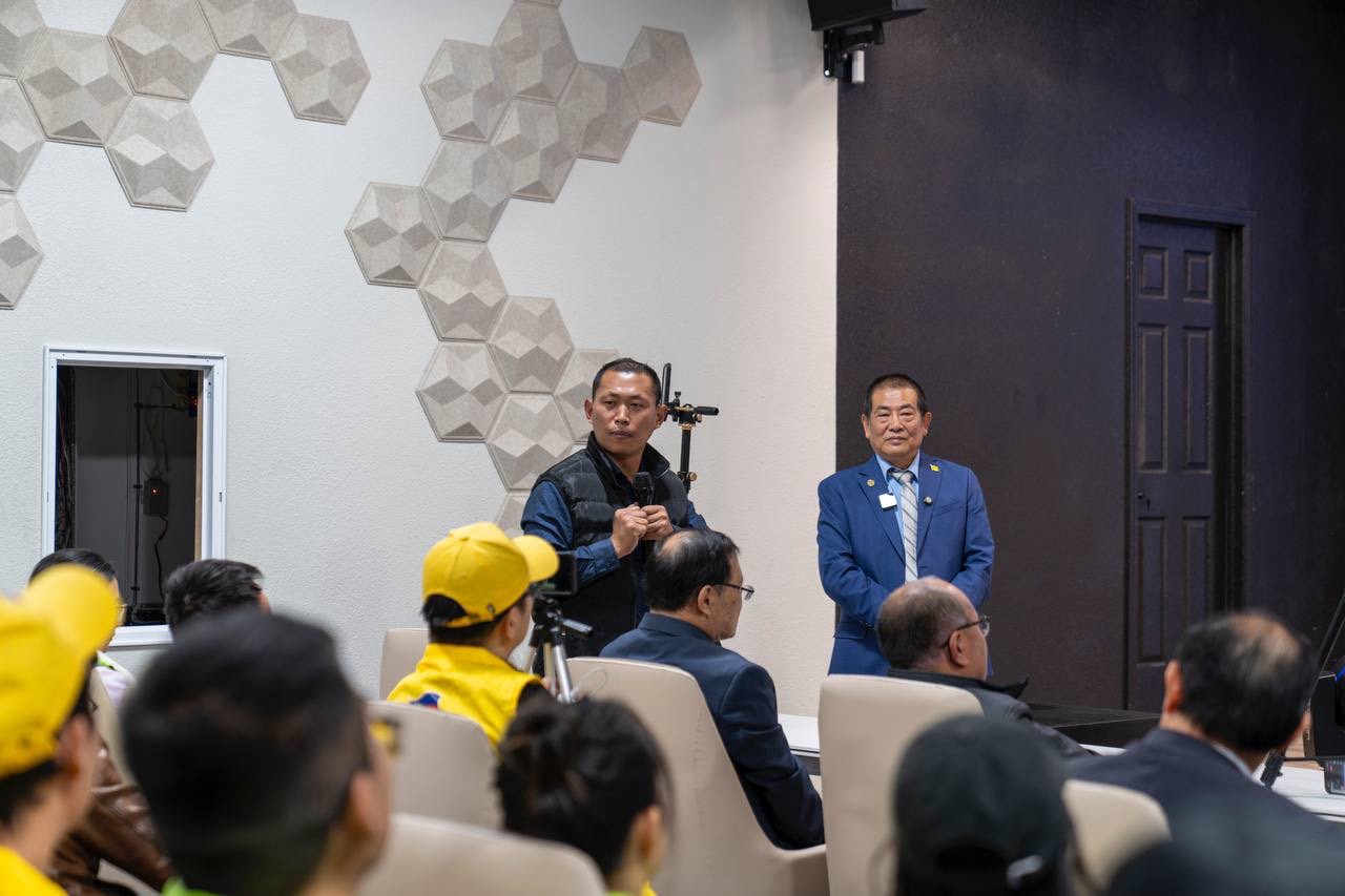 2025年1月25日，中國民主黨聯合總部在美國洛杉磯舉辦了澳洲秦晉博士座談會。（圖片來源：界立建）