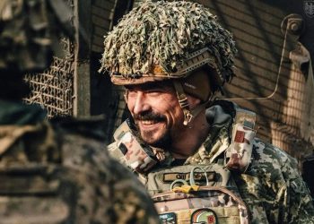 【俄烏戰爭】普京就與烏克蘭談判發表最新聲明 澤連斯基回應 俄軍向托列茨克市推進 歐盟計畫加速烏克蘭2025年入盟進程 制裁奏效：俄羅斯對中國和印度的石油貿易停滯