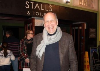 神韻倫敦7場全爆滿 西方精英讚佩 華人驕傲