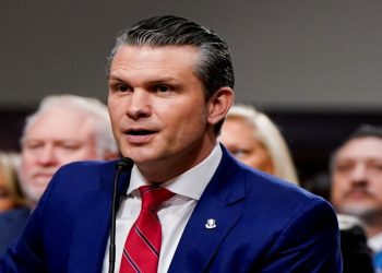 美參院確認赫格塞斯防長提名 萬斯投下關鍵一票