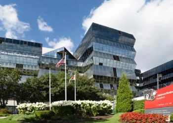 川普下達禁令後 一些醫院停止兒童跨性別手術