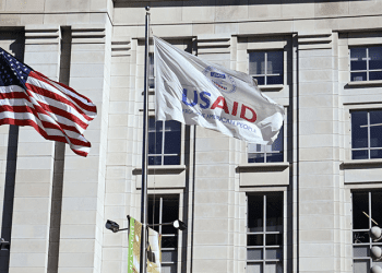 川普政府凍結對外援助 美國國際開發署網站下線