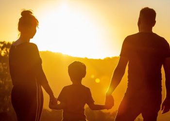 法國將實施更加嚴格的居留許可和入籍規定