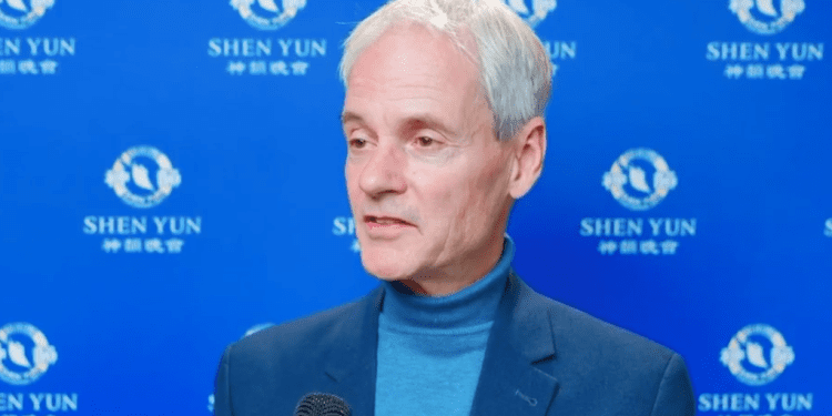 神韻從海牙到阿姆斯特丹大爆滿 主流與華人齊贊敬天信神