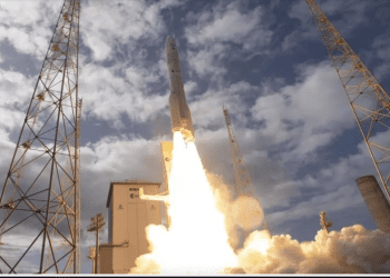歐洲“阿麗亞娜6號“火箭升空  鞏固太空主權雄心彰顯