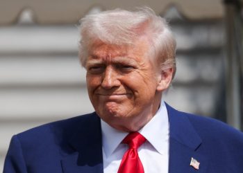 一民權組織就對華新關稅起訴川普政府