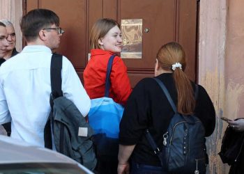 以謝甫琴科詩作反戰 俄羅斯女子遭當局判刑