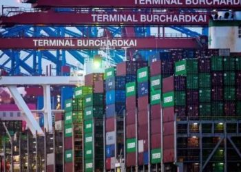 對華關稅104%週三生效 川普喊話北京正等電話 憾不見談判曙光