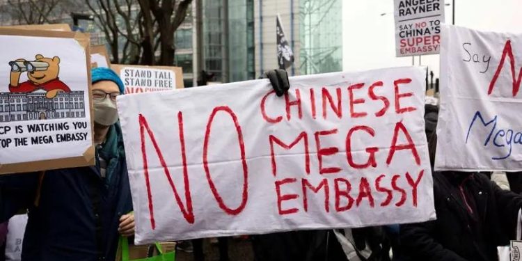 英央行警告：中共“超級使館”計畫帶來金融資訊隱憂