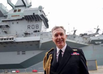 行使自由航行權 英航艦打擊群今年擬再度通過台海