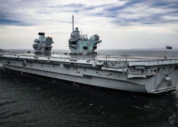 行使自由航行權有先例 英艦再次通過臺灣海峽