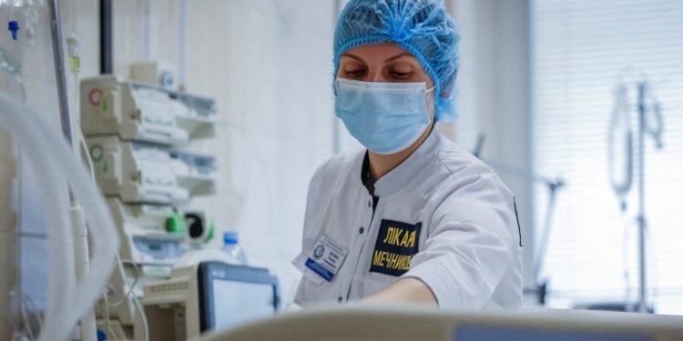 《大而美法案》對Medicaid改革三大要點：資格驗證、工作要求、稅收調整