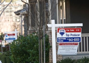 美國房價創新高但買氣低迷 專家預測夏季市場仍將疲軟