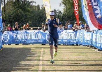 “被政治耽誤的運動健將” 芬蘭總統低調勇奪鐵人三項亞軍