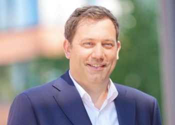 展示德國對烏克蘭的支持 聯邦副總理兼財長突防基輔