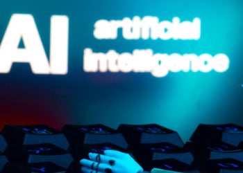 AI處理50%客戶服務 Salesforce裁員4000人