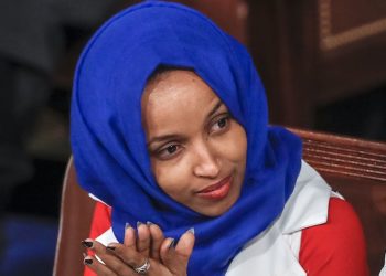 針對柯克遇刺言論  共和黨議員欲將激進的奧馬爾從委員會開除