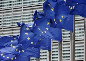 歐盟敦促中共「迅速解決」出口限制