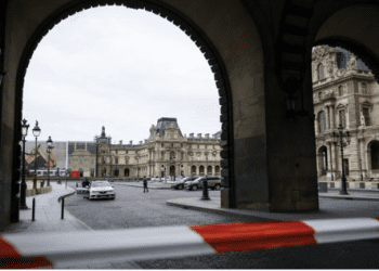 盧浮宮「世紀大劫案」您應該知道的幾件事