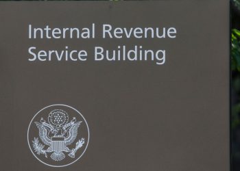 美國國稅局恢復舊版1099-K申報門檻：年交易超2萬美元且次數超200次才需報送