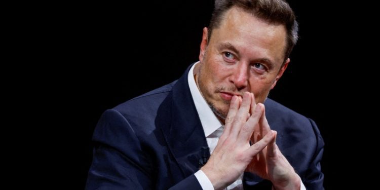 馬斯克推出人工智能驅動的Grokipedia 與維基百科展開競爭