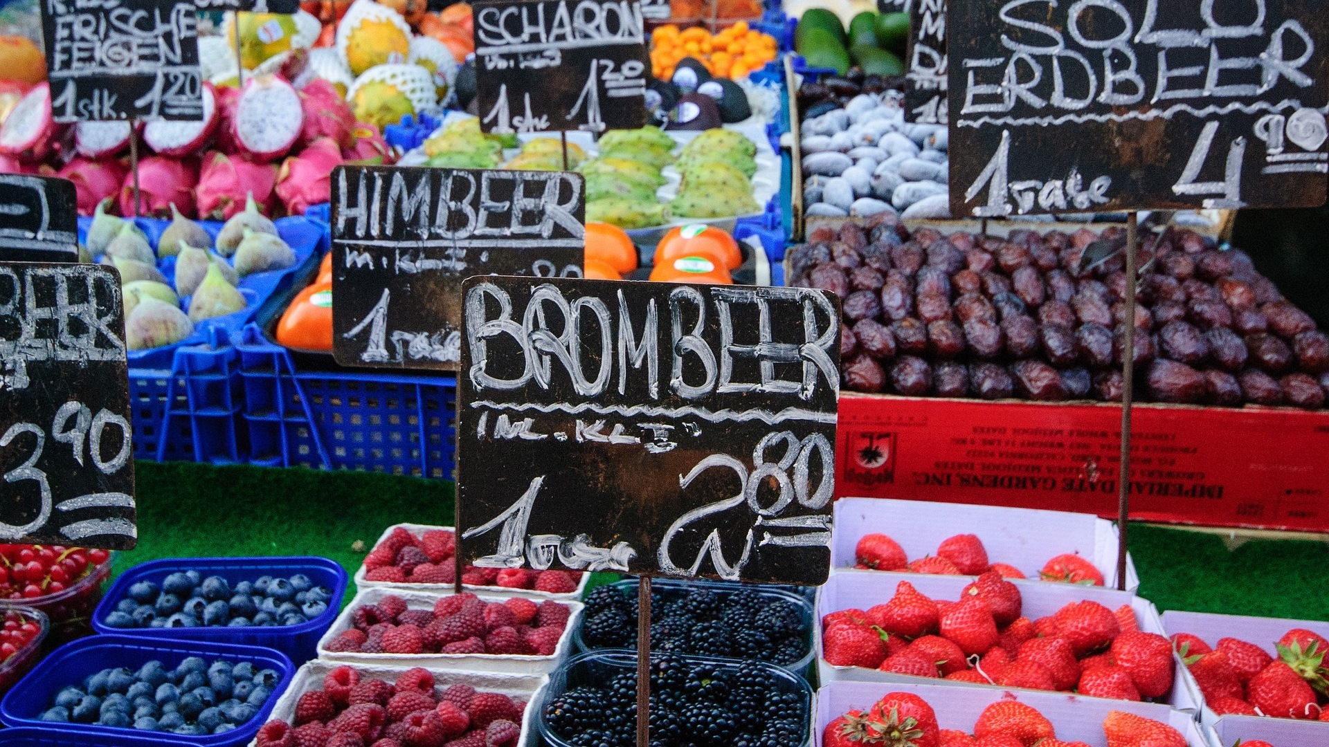 人們重視有機食品，吃當季的水果和蔬菜（圖片來源：Pixabay）