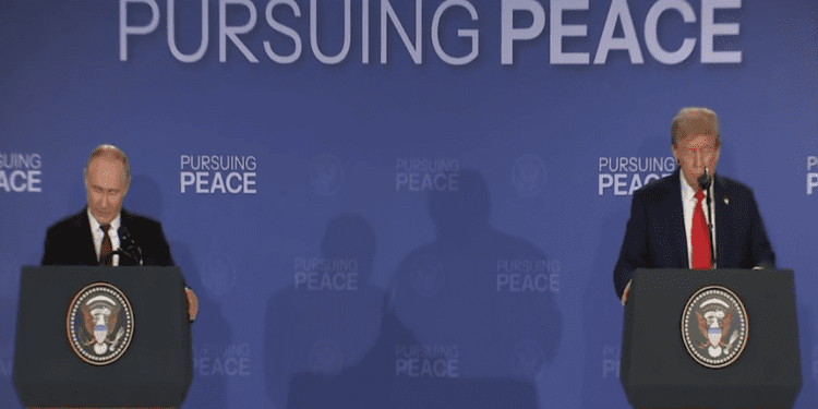 【俄烏戰爭】川普擬對與俄有往來國家實施二級制裁 伊朗或被列入制裁名單