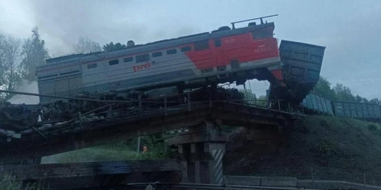 一日內兩起貨運列車脫軌 俄羅斯鐵路事故頻發