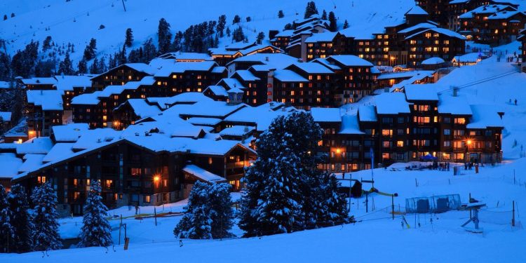 乘坐歐洲之星雪地列車 直達阿爾卑斯山