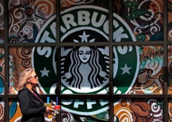 星巴克以40億美元的價格將中國業務的控股權出售給博裕資本 股價暴跌12%