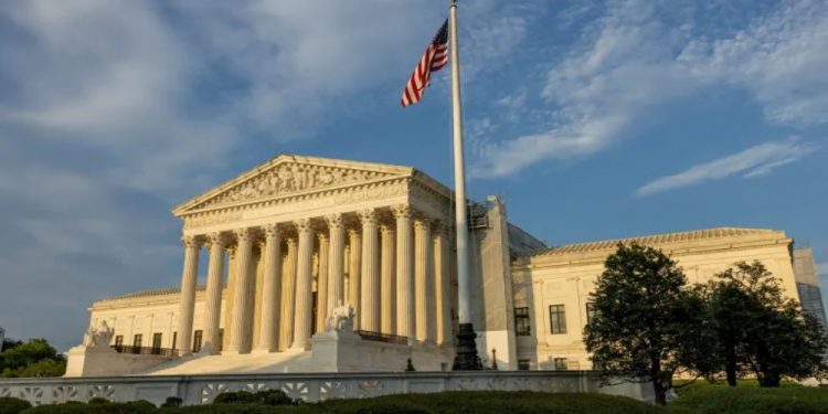 美國最高法院同意受理郵寄選票是否必須在選舉日之前送達