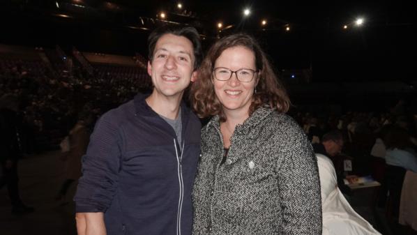 2025年12月18日，Edwin Borgatti在阿姆內維爾大劇院（Galaxie Amnéville）觀看了神韻今年在法國的首場演出。（圖片來源：亦凡／大紀元）