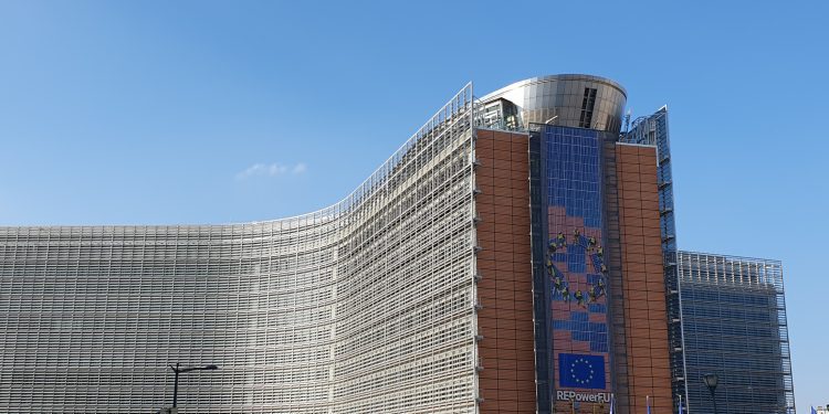 地緣政治與財政擔憂升溫 歐洲養老基金重新評估美國資產敞口