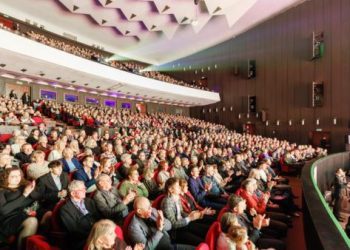 波蘭最佳市長觀神韻  盼中國重獲自由