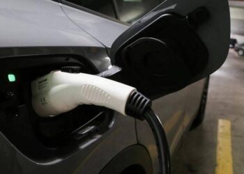 伊朗戰爭戰猶酣 或加速電動車普及化