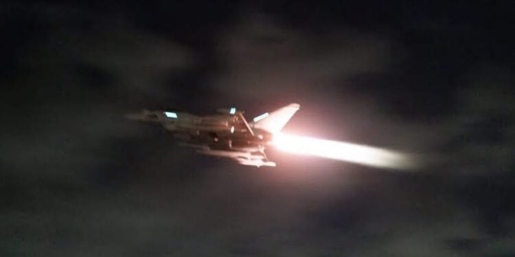 傳英駐羅馬尼亞戰機烏克蘭領空擊落俄羅斯無人機 英國防部否認