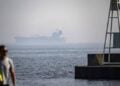 “摟草打兔子” 瑞典截獲俄羅斯“影子艦隊”油輪 中國籍船長涉嫌違法遭逮捕