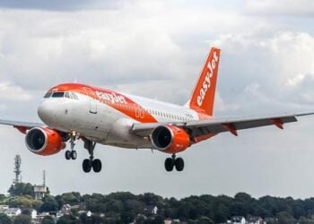 協議談判一波三折 英國廉航最終接受52億英鎊收購要約
