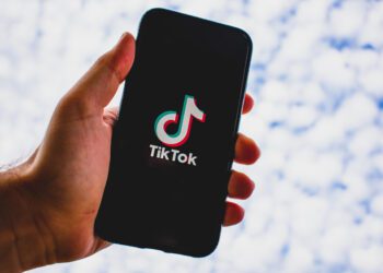 未確保未成年人賬戶安全 歐盟初步認定TikTok違法