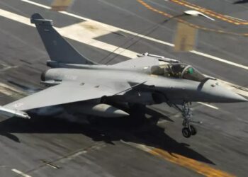 法媒：曾赴中國培訓軍方人員 法前戰機飛行員被立案審查