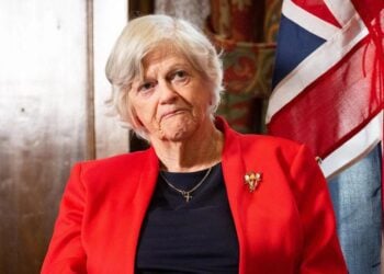 英前議員遭殺害 保守黨黨魁：無法理解有人為何向長者下毒手